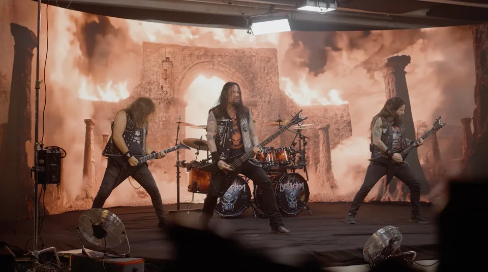 DESTRUCTION · Musikvideo: 5 Std., 1 Studiotag, 0 Reisetage